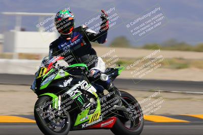 media/Oct-08-2022-SoCal Trackdays (Sat) [[1fc3beec89]]/Turn 16 (125pm)/